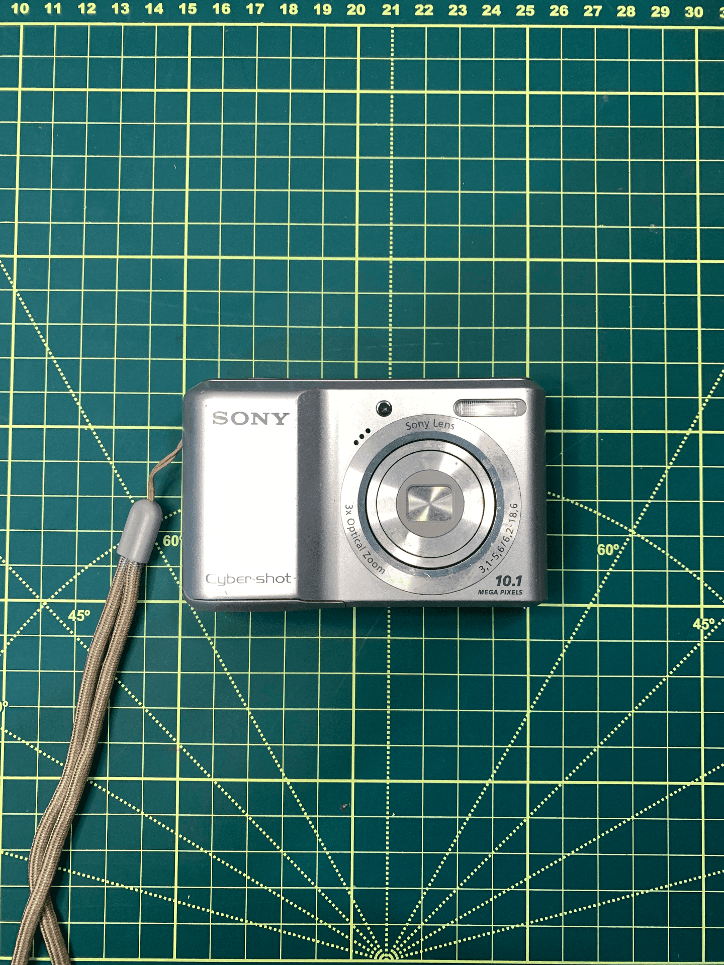 Sony Cybershot DSC-S1900 — foto 1