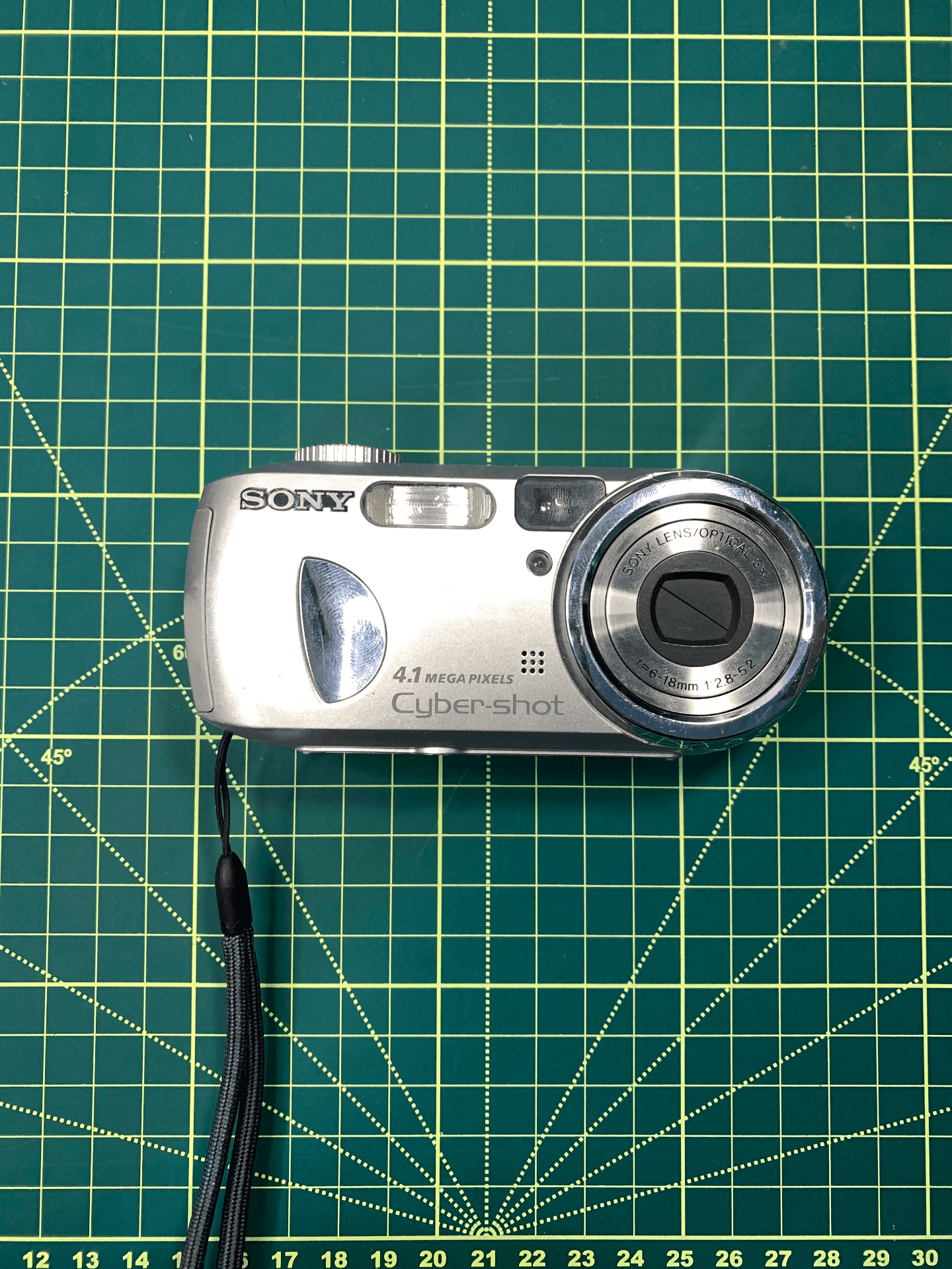 Sony Cybershot DSC-P73 — foto 1